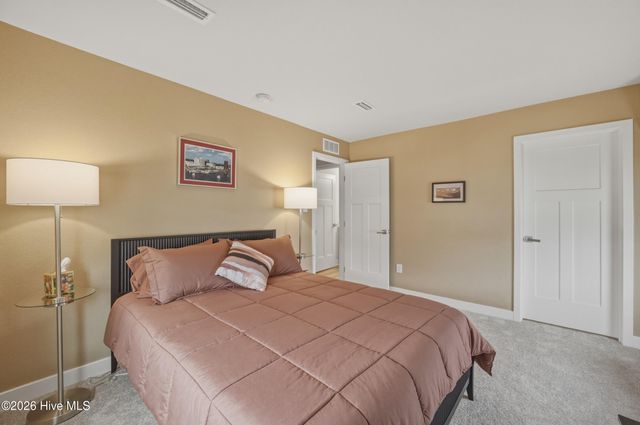 101 Spinnaker Street A, Elizabeth City, NC 27909