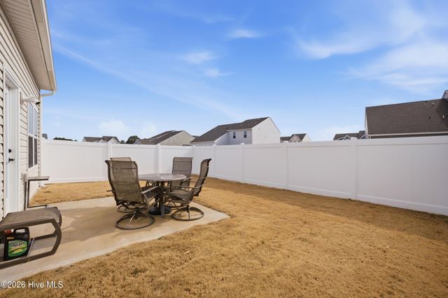 101 Spinnaker Street A, Elizabeth City, NC 27909