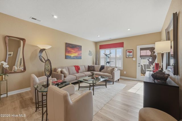 101 Spinnaker Street A, Elizabeth City, NC 27909