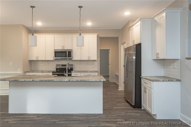 533 Walking Lane, Fayetteville, NC 28311