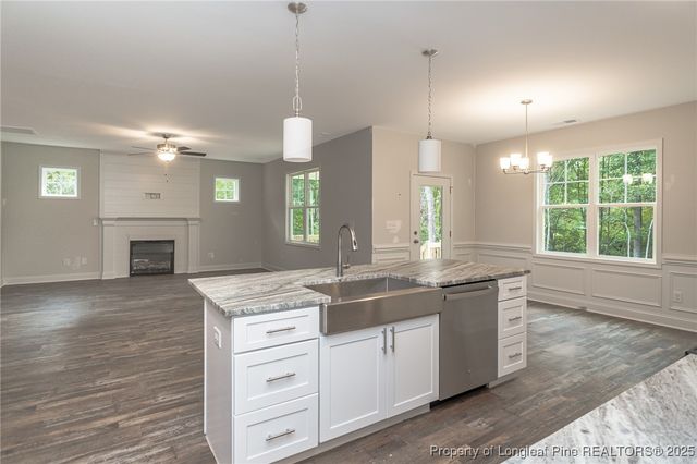 533 Walking Lane, Fayetteville, NC 28311