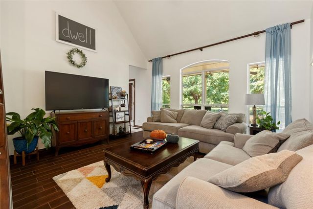 541 Wildmeadow Drive, Edmond, OK 73003