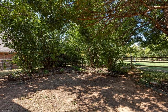 541 Wildmeadow Drive, Edmond, OK 73003