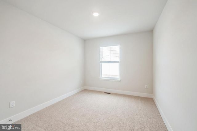 121 NOOTKA WAY, Winchester, VA 22602