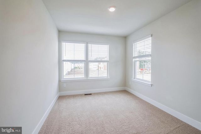 121 NOOTKA WAY, Winchester, VA 22602