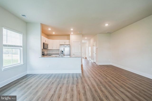 121 NOOTKA WAY, Winchester, VA 22602