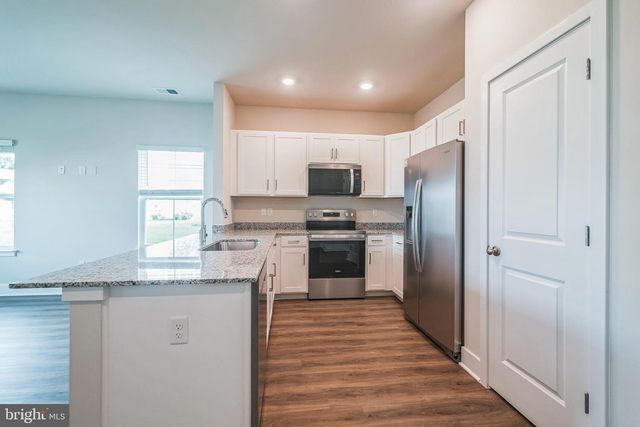 121 NOOTKA WAY, Winchester, VA 22602