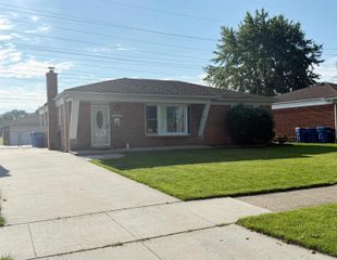 27514 Palomino Street, Warren, MI 48093