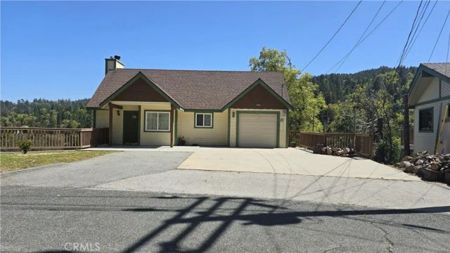 22337 Briarwood, Crestline, CA 92325