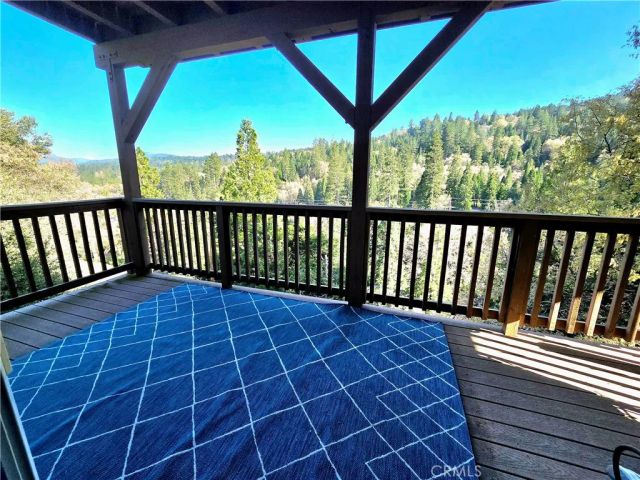 22337 Briarwood, Crestline, CA 92325