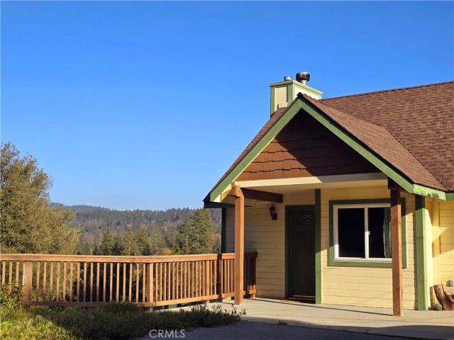 22337 Briarwood, Crestline, CA 92325