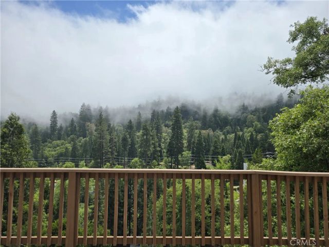 22337 Briarwood, Crestline, CA 92325