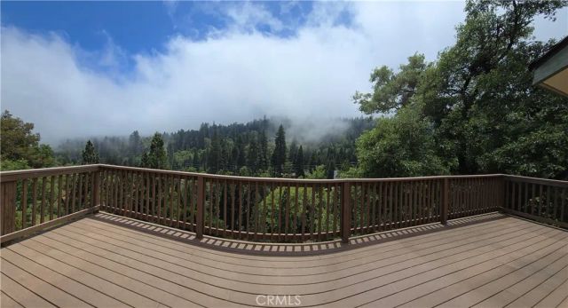 22337 Briarwood, Crestline, CA 92325