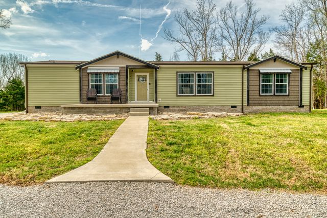 721 Spa Rd, Lewisburg, KY 42256