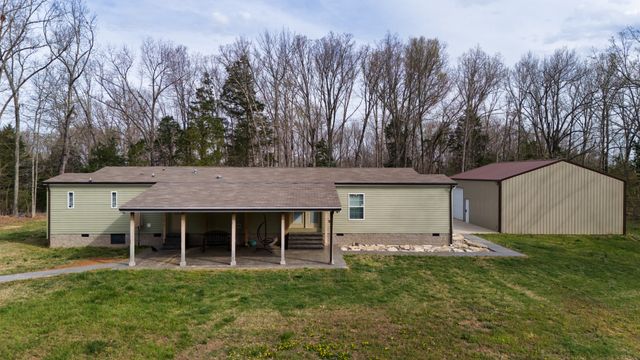 721 Spa Rd, Lewisburg, KY 42256
