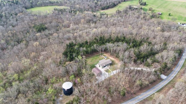 721 Spa Rd, Lewisburg, KY 42256