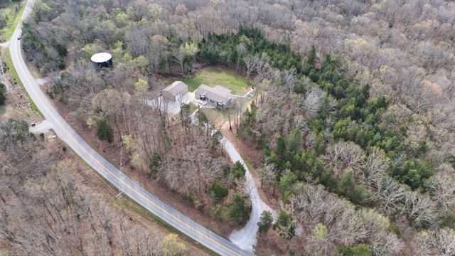 721 Spa Rd, Lewisburg, KY 42256