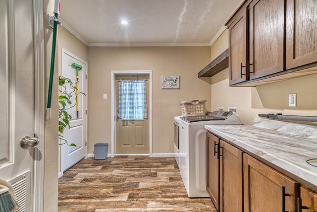 721 Spa Rd, Lewisburg, KY 42256