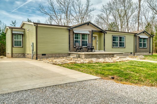 721 Spa Rd, Lewisburg, KY 42256