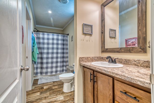 721 Spa Rd, Lewisburg, KY 42256