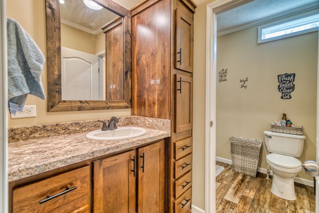 721 Spa Rd, Lewisburg, KY 42256