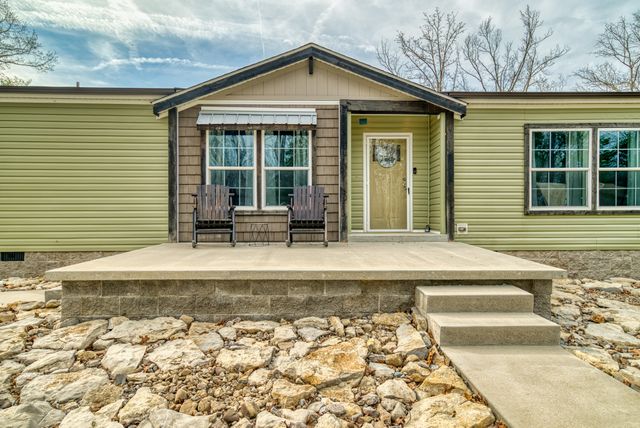 721 Spa Rd, Lewisburg, KY 42256