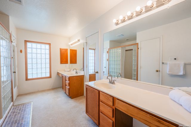 124 Springtree Grove, Cibolo, TX 78108
