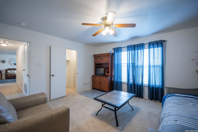 124 Springtree Grove, Cibolo, TX 78108
