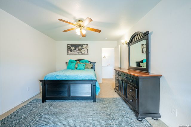 124 Springtree Grove, Cibolo, TX 78108