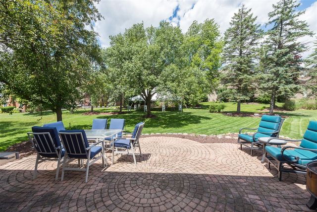 40740 Delta Drive, Northville, MI 48168