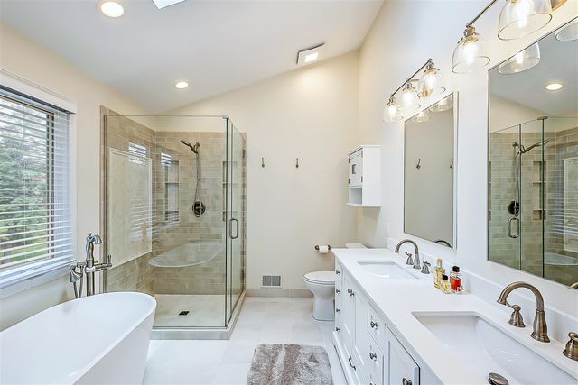 40740 Delta Drive, Northville, MI 48168