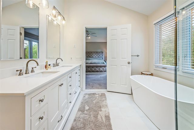 40740 Delta Drive, Northville, MI 48168