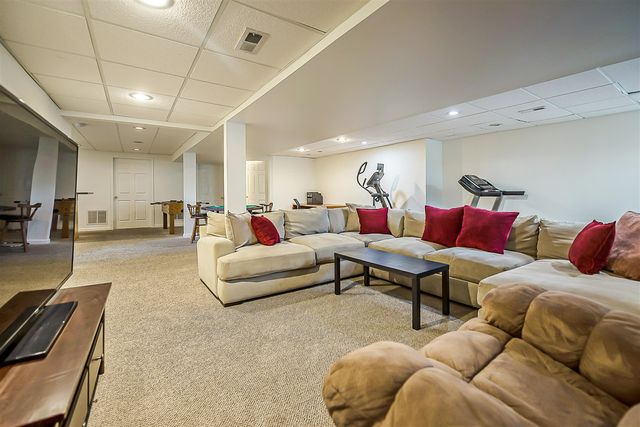 40740 Delta Drive, Northville, MI 48168