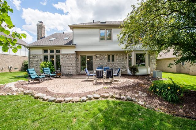 40740 Delta Drive, Northville, MI 48168