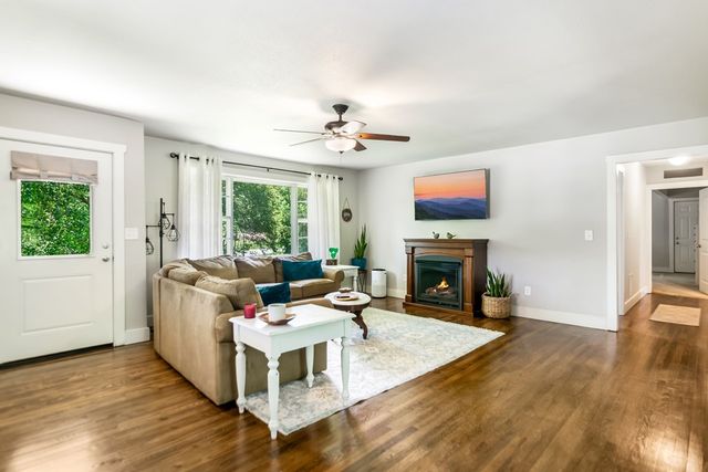 69 Jewell Whitmore Drive, Blairsville, GA 30512