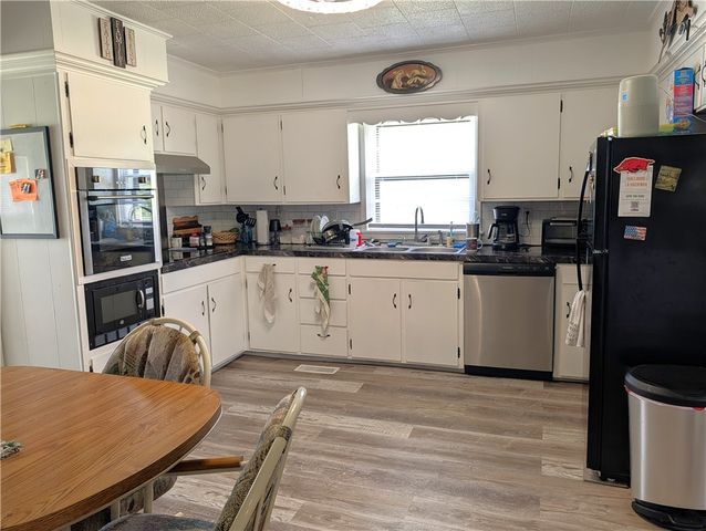 30 County Road 721, Berryville, AR 72616