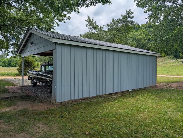 30 County Road 721, Berryville, AR 72616
