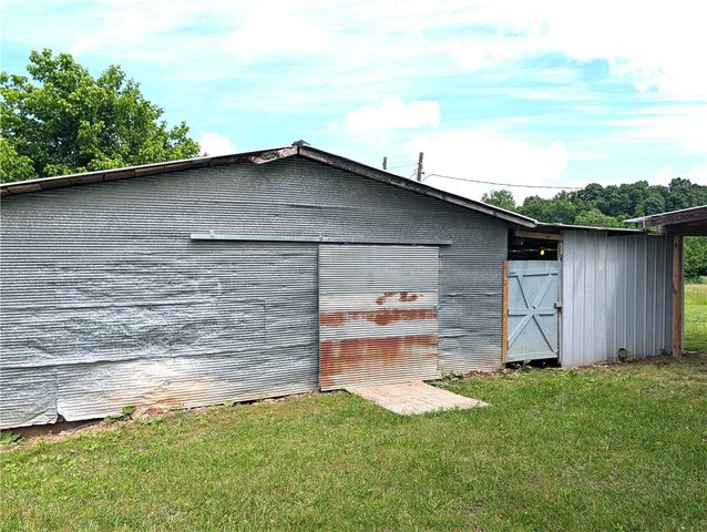 30 County Road 721, Berryville, AR 72616