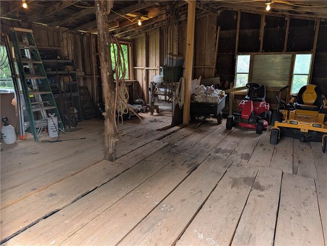30 County Road 721, Berryville, AR 72616