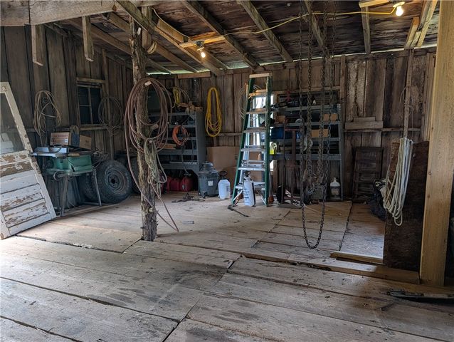 30 County Road 721, Berryville, AR 72616