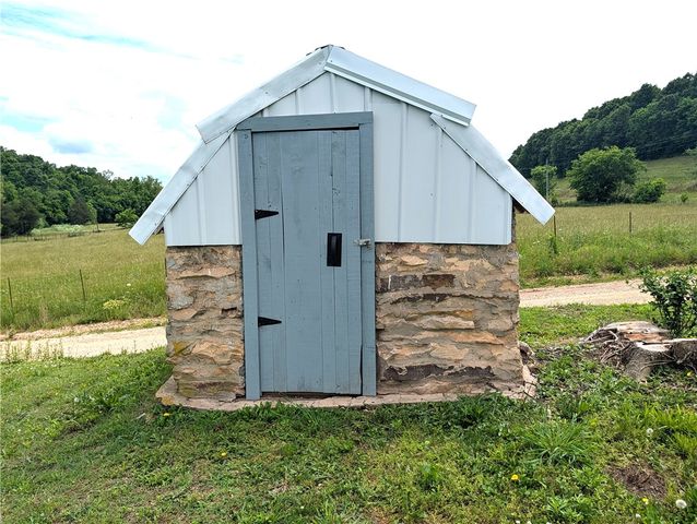 30 County Road 721, Berryville, AR 72616