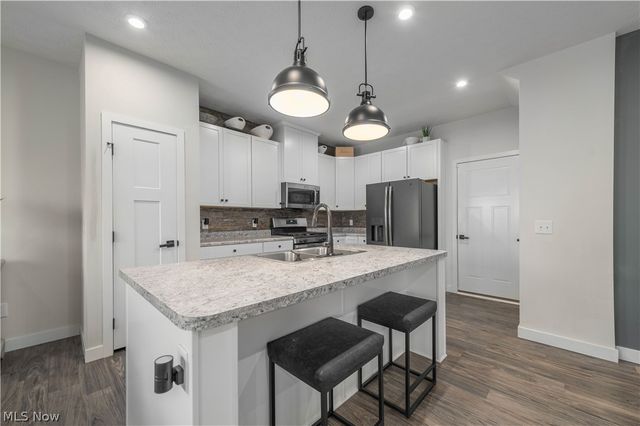1143 Starboard Drive, Medina, OH 44256