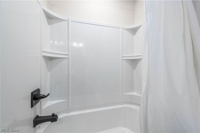 1143 Starboard Drive, Medina, OH 44256