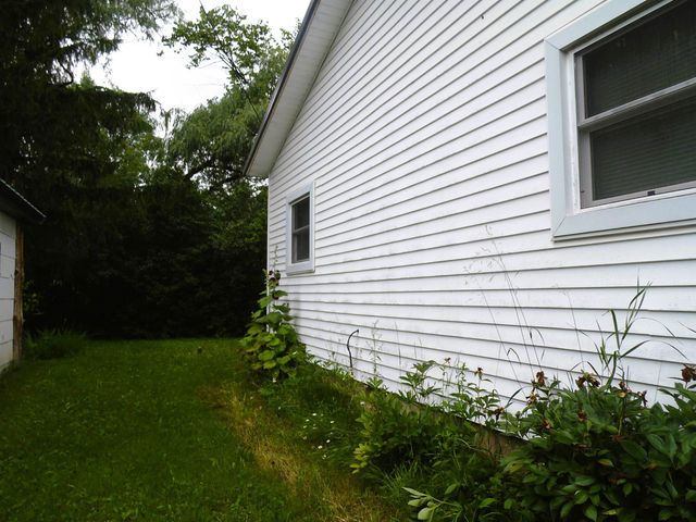 3720 N Hoover Avenue, Gladwin, MI 48624