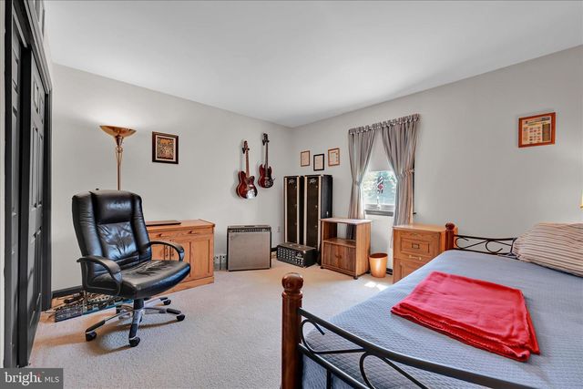 265 FAITH DR, Blandon, PA 19510