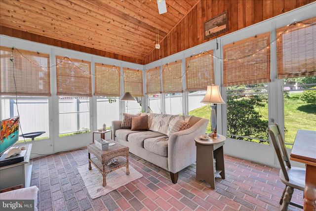 265 FAITH DR, Blandon, PA 19510