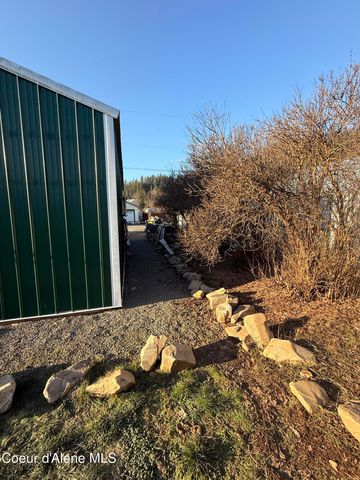 208 S 6th ST, Pinehurst, ID 83850