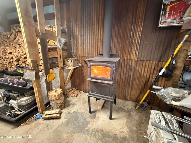 208 S 6th ST, Pinehurst, ID 83850