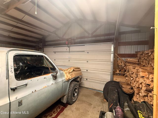 208 S 6th ST, Pinehurst, ID 83850