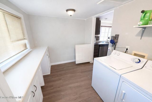 208 S 6th ST, Pinehurst, ID 83850